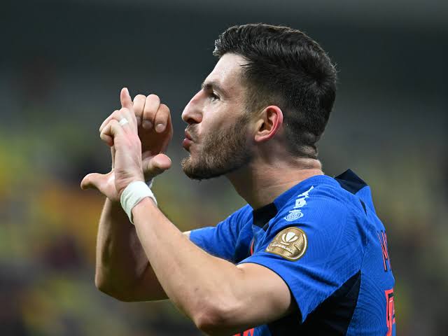 Lovitură de teatru: Starul FCSB Mihai Popescu își șochează fanii cu un transfer surpriză la rivala Dinamo București!..